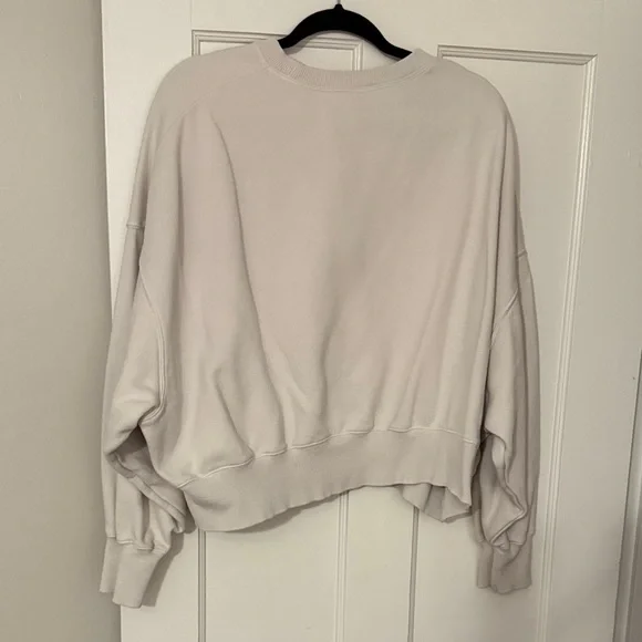 Nike Women's Crewneck - Picture 4 of 4